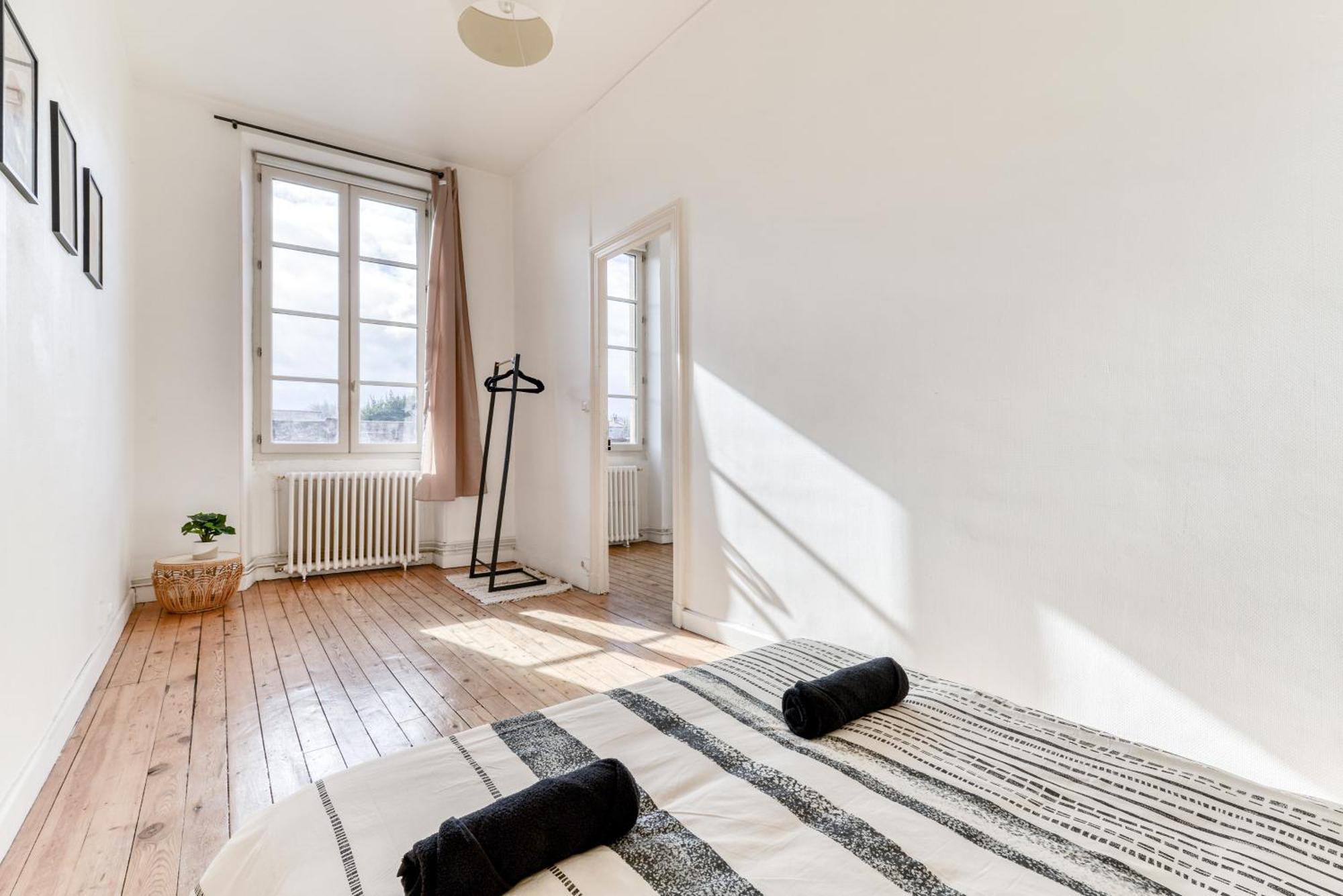 El Marty - Central - Climatisation - Parking Gratuit - Wifi Carcassonne Luaran gambar